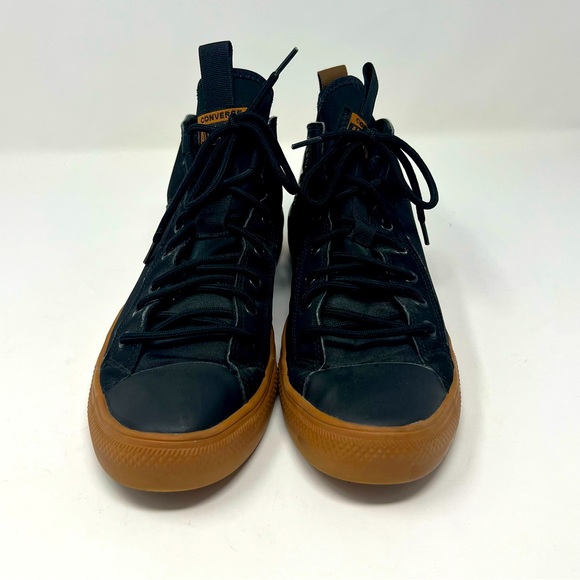 Converse Unisex CTAS Ultra Lightweight Mid Top Sneaker, M 8.5 / W 10.5, EC - Picture 3 of 5